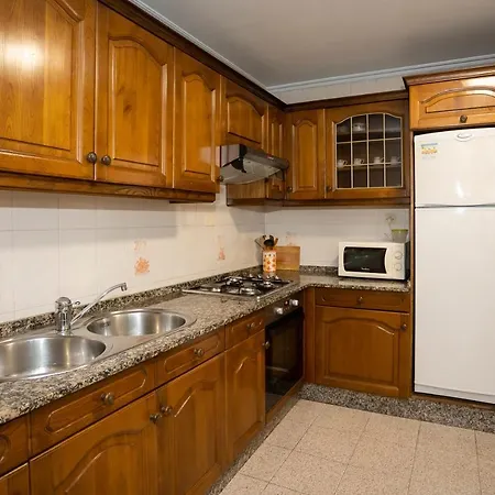 Turistiqa - Piso Carballo Vutco01445 * Ferrol