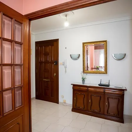 Turistiqa - Piso Carballo Vutco01445 아파트 *