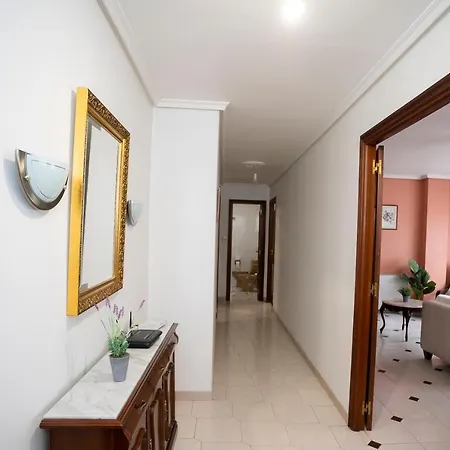 Turistiqa - Piso Carballo Vutco01445 *