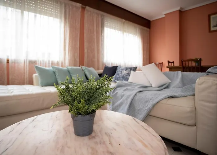 Turistiqa - Piso Carballo Vutco01445 フェロル